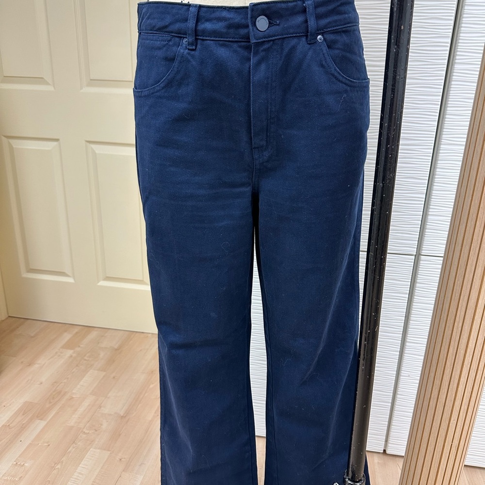 Navy Blue Wide-Leg jeans